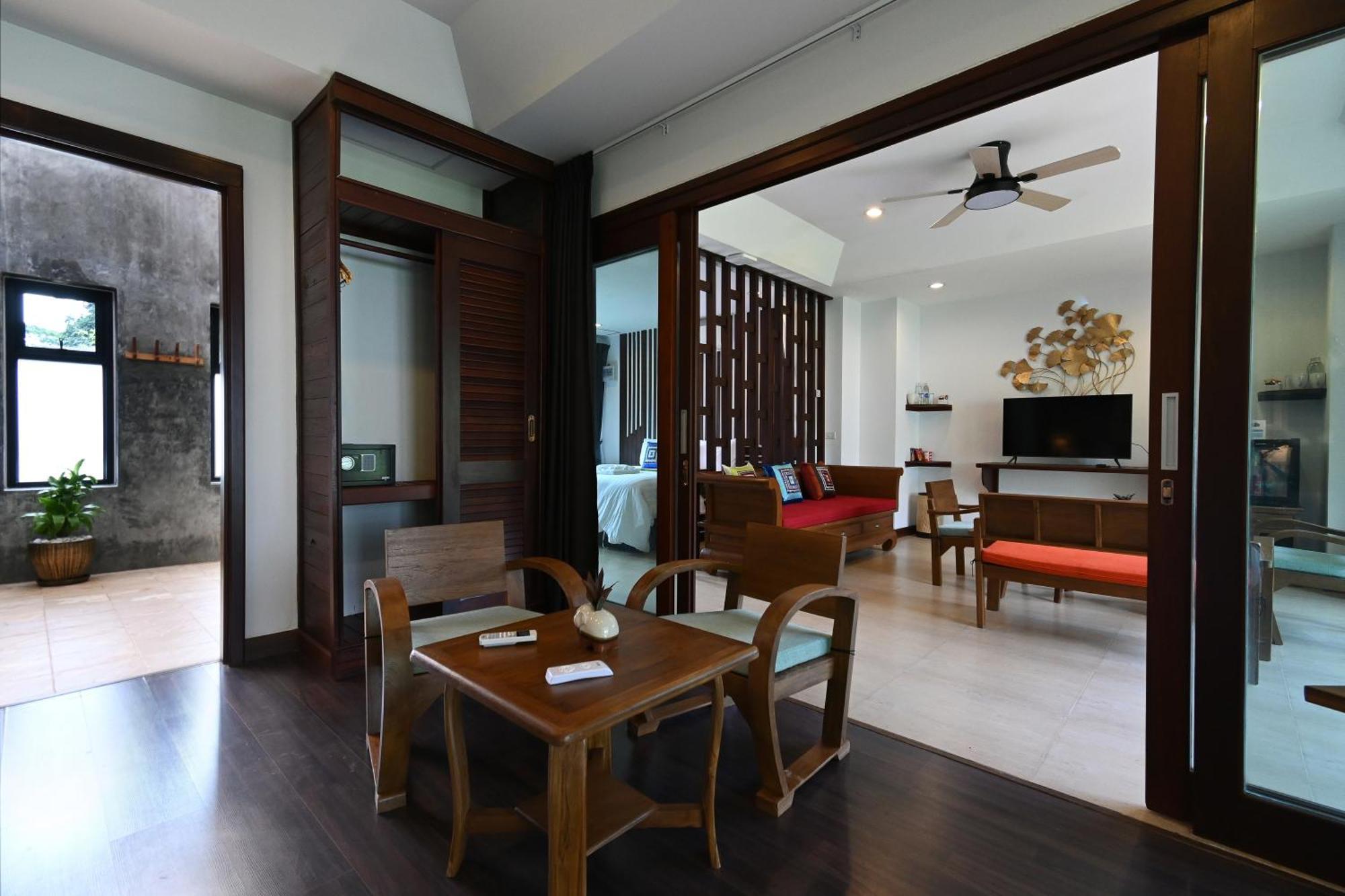Cascade Tara Hotel Na Mueang Quarto foto