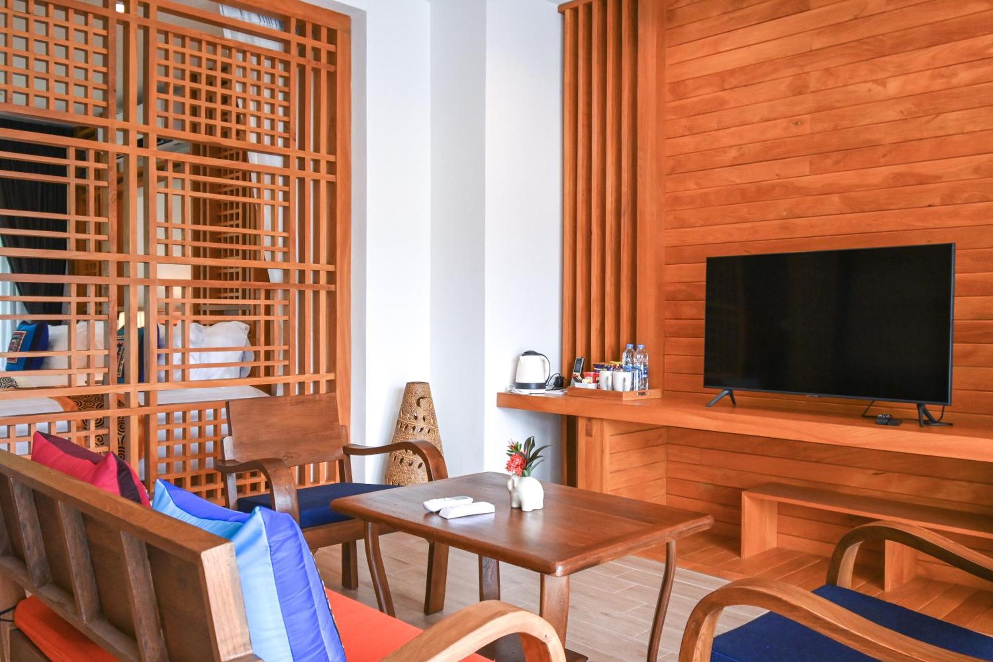 Cascade Tara Hotel Na Mueang Quarto foto