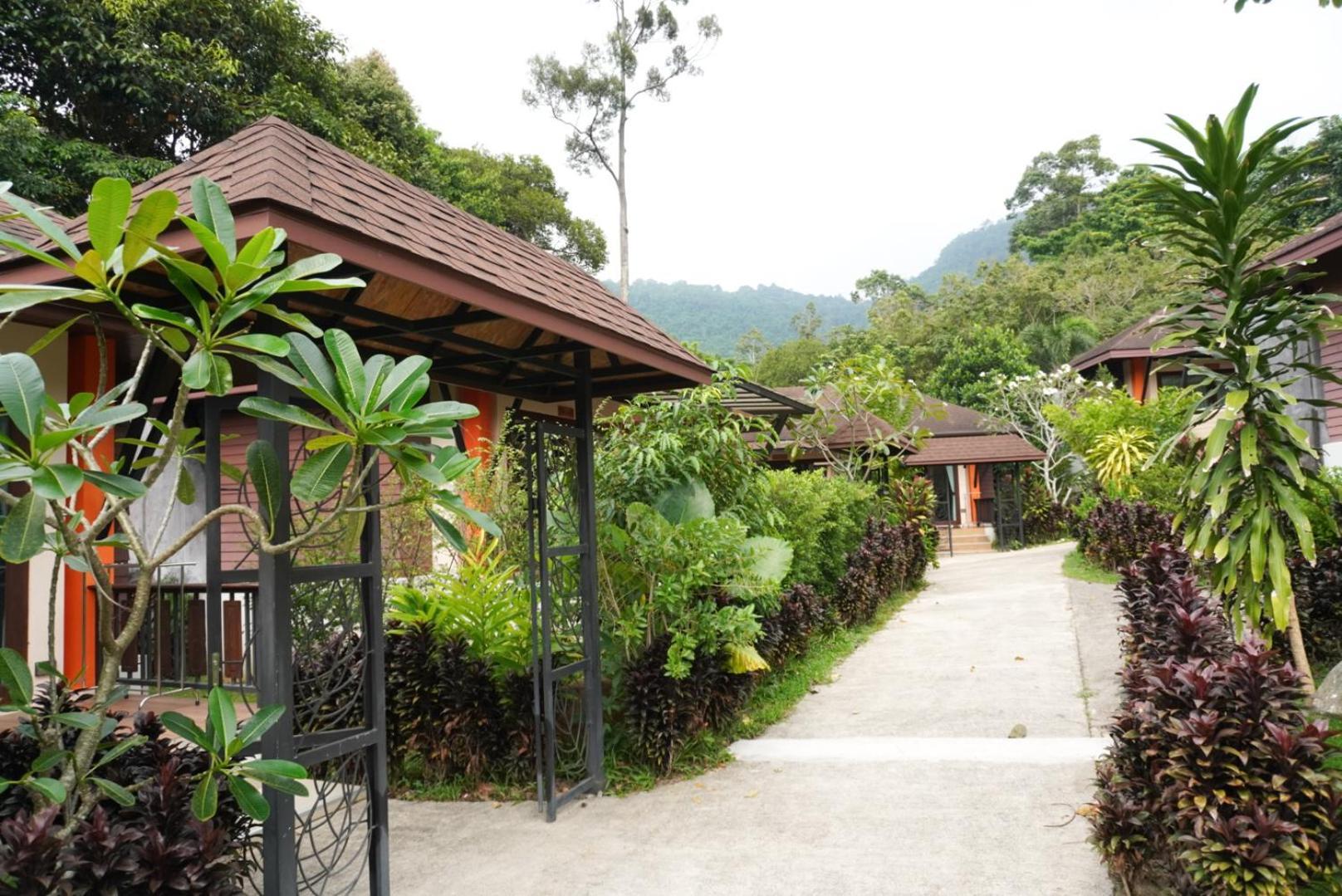 Cascade Tara Hotel Na Mueang Exterior foto